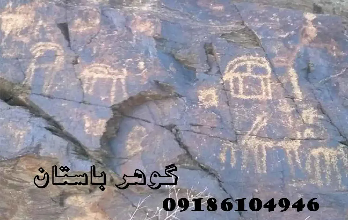 نشانه های گنج روی سنگ